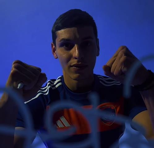 Stefan Obradović na predstavljanju u klubu Akademija Puerto Kabeljo