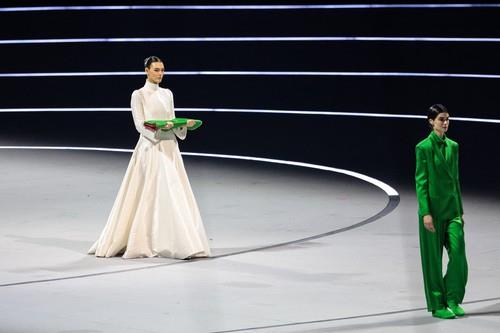 Vitorija Ćereti, devojka Leonarda Dikaprija na otvaranju Zimskih olimpijskih igara u Italiji