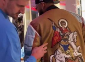 Nikola Jokić, Karl Entoni Tauns