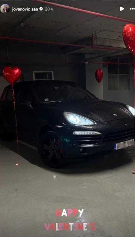 Rijaliti učesnica dobila auto od bivšeg