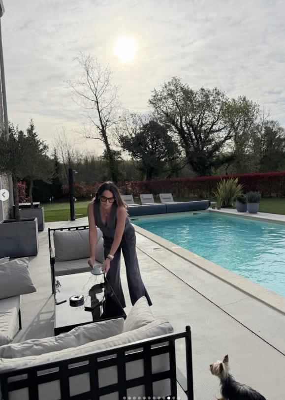 Sonja Vuksanović uživa u vili za vreme praznika