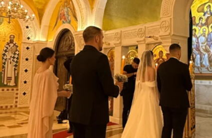 Maša, sestra Tare Ristić, u venčanici u Hramu Svetog Save, gde se venčala sa svojim izabranikom