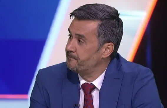 Potom je upitan da li isto to misli i za Lionela Mesija.

Rade Bogdanović