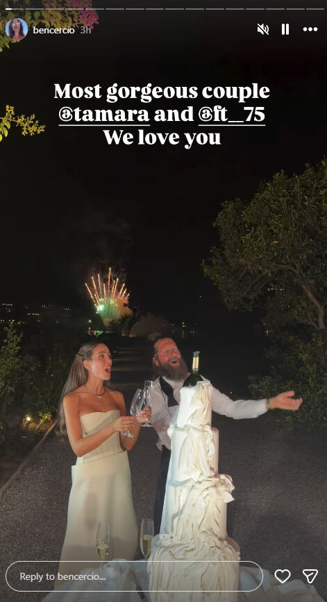 Tamara Kalinić i Filip Testo seku svadbenu tortu