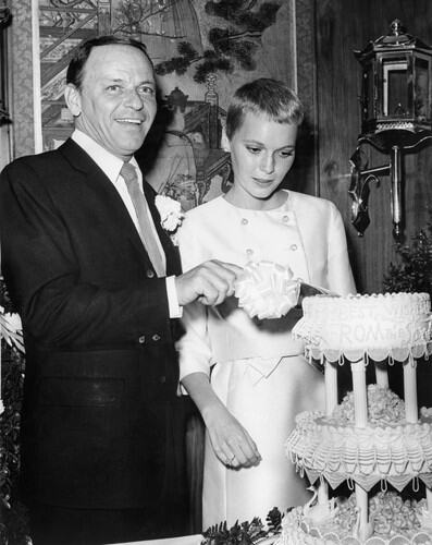 Frenk Sinatra, Mija Farou, Mia Farou venčanje
