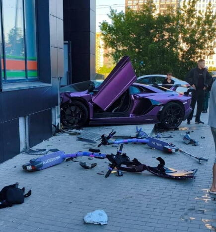 lamborgini.png