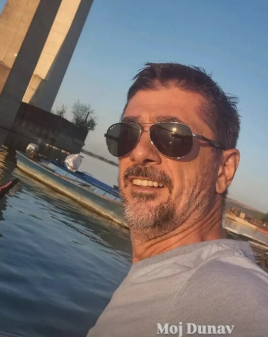 Sloboda Mićalović i Vojin Ćetković leto provode odvojeno