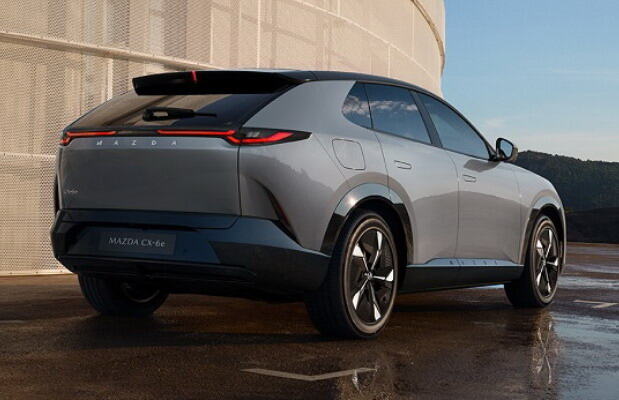 Mazda CX-6e (3).jpg
