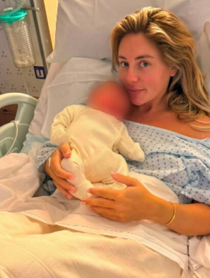 Boni Blu tokom trudnoće i nakon porođaja (5).PNG