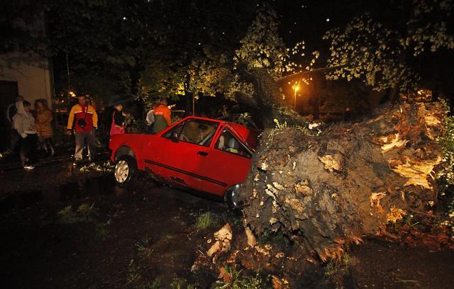 nevreme.oluja-novi-sad.jpg