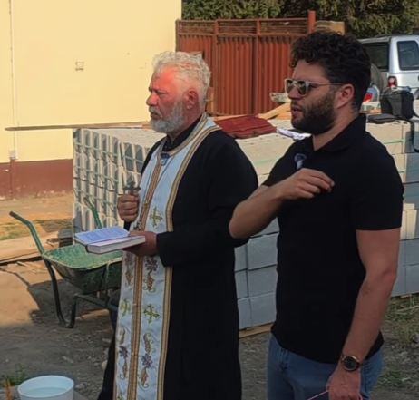 sveštenik Aleksandar Đirđević.jpg