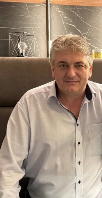 Toni Bijelić