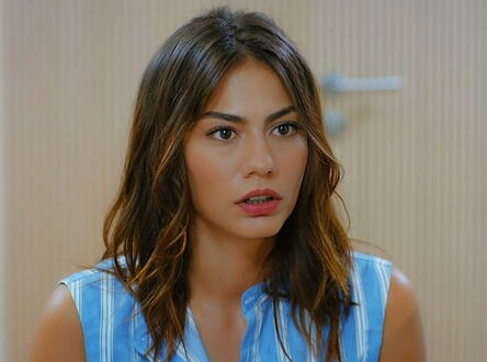 Demet Ozdemir u seriji Ptica ranoranilica
