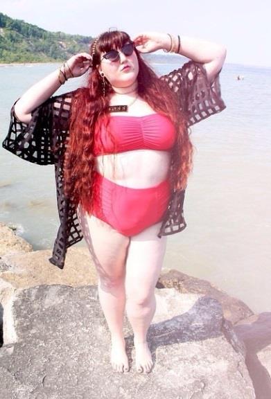 fatkini-trend-debele-zene.jpg