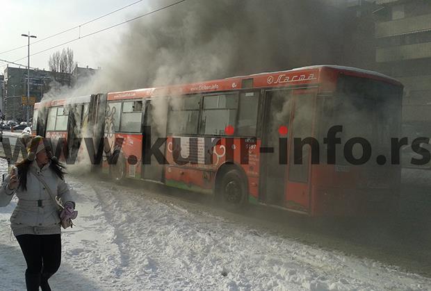 autobus-95-goreo-zapalio-se-autobus.jpg