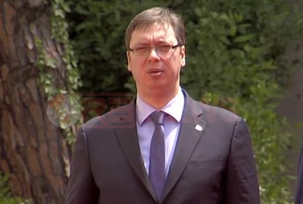 vucic-himna-tirana.jpg