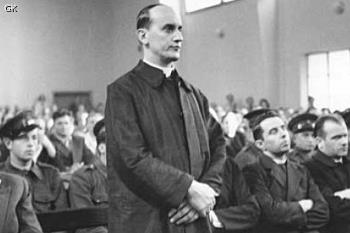 alojzije-stepinac-on-trial.jpg