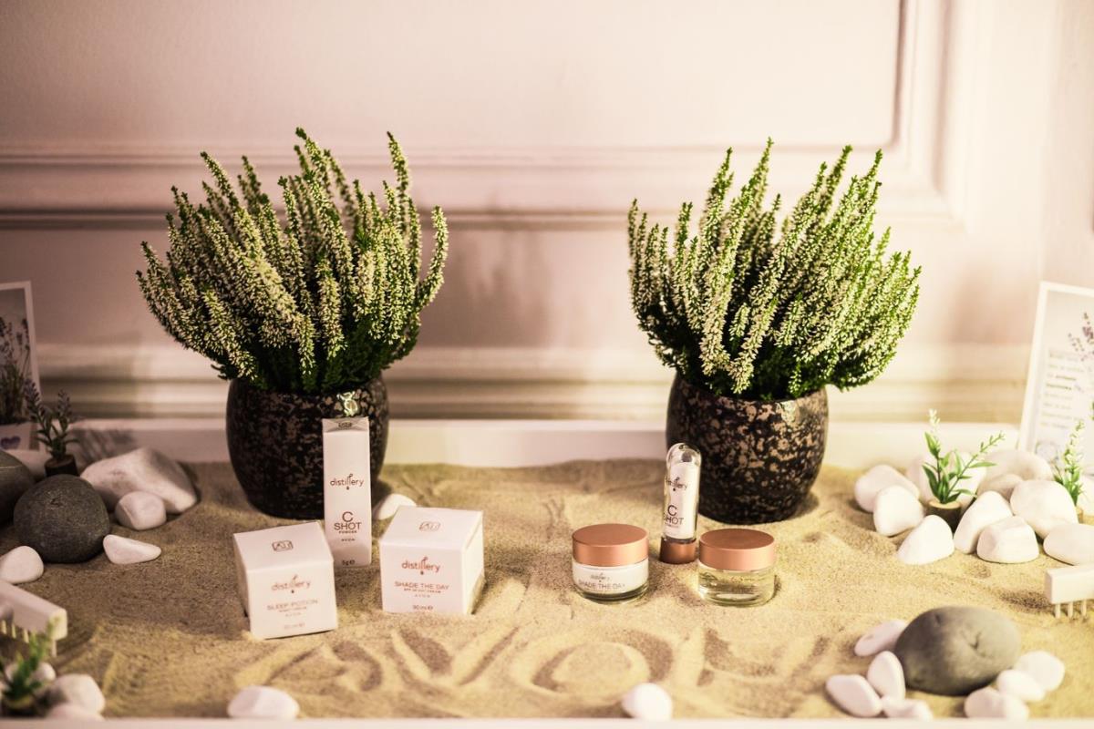 prva-vegan-skincare-kolekcija-distillery-kompanije-avon-26-09-2019.jpg