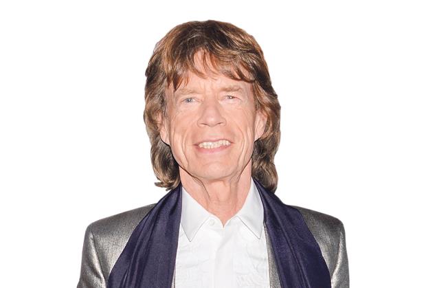 Mik Džeger u srebrnom sakou