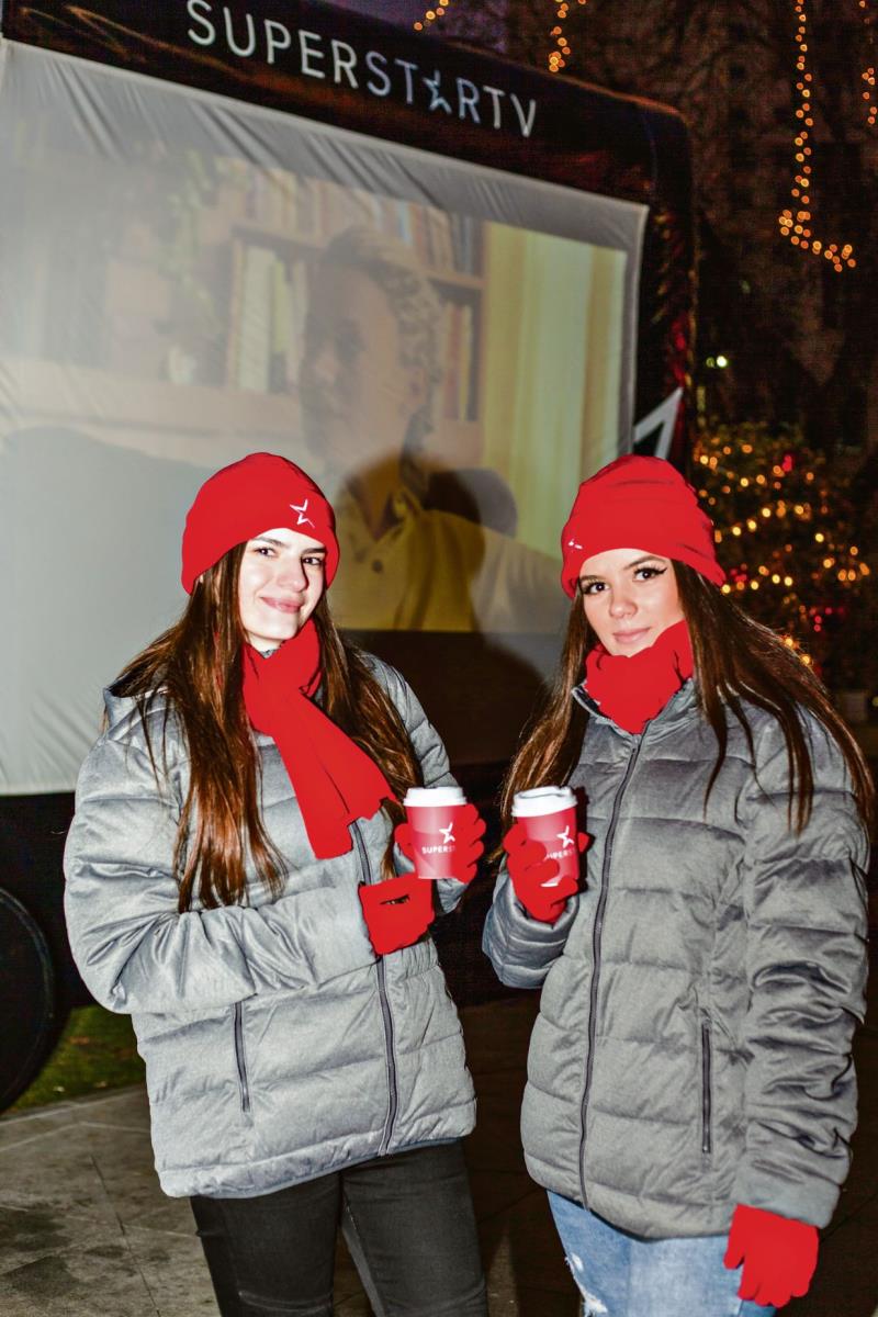 superstar-tv-omogucio-je-posetiocima-da-se-zagreju-uz-toplu-cokoladu-ili-caj-18-12-2019.jpg