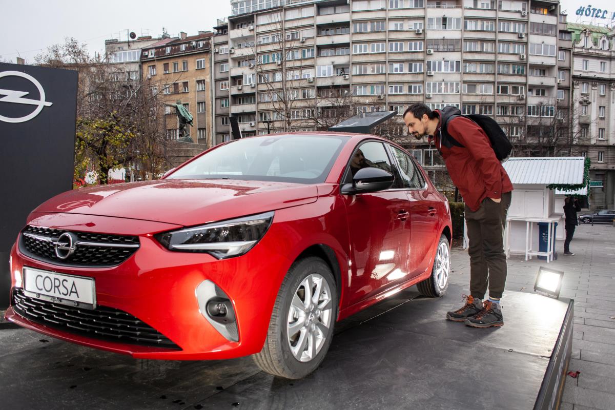 nova-opel-corsa-u-parku-vojvode-vuka.jpg