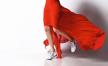 glavna-stockphotosportwomanlegsinsneakersrunninginfashionreddresswindyonwhitebackground1446616049.jpg