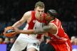 OLYMPIAKOS-ZVEZDA_379929.jpg