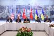 103 EPA Handoutturkish Foreign Ministe.jpg