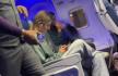devojka vejpovala u avionu.jpg
