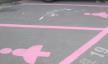 roze-parking-kina-zene.jpg