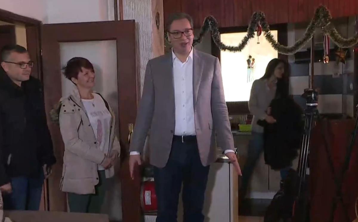 vucic-3.jpg
