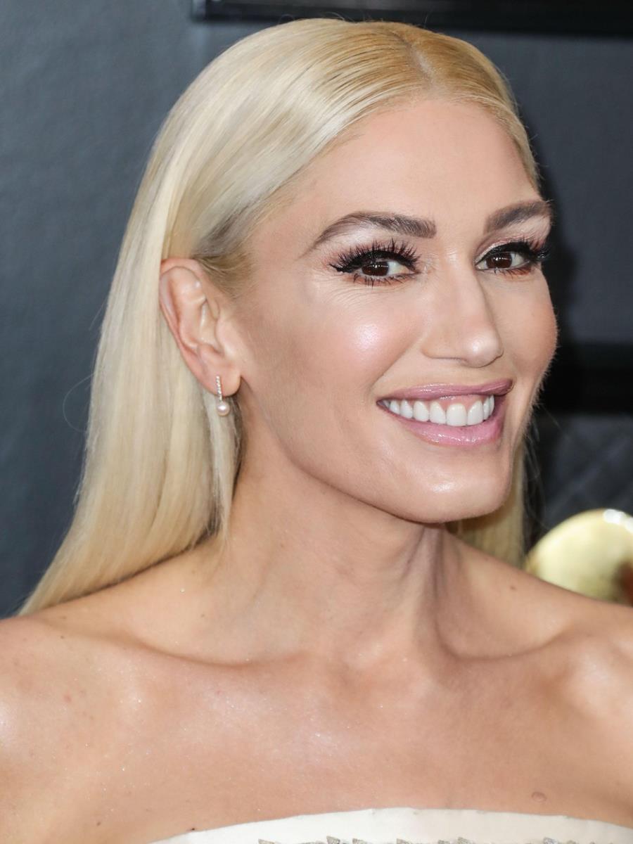 Gven Stefani, krupan kadar lica