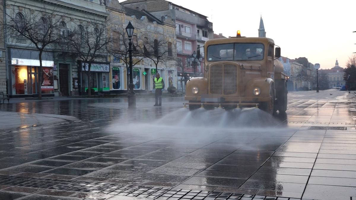 sombor-je-otvoren--i-deluje-preventivno.00-00-59-12.still008.jpg