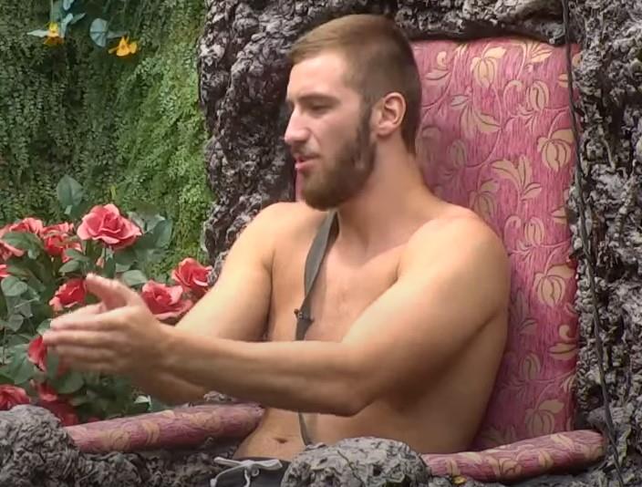 PREPOZNAJETE LI BIVŠEG RIJALITI UČESNIKA SA SLIKE? Važio za miljenika žena u Zadruzi, imao turbulentnu vezu sa lepoticom, sada izgleda kao zver (FOTO)