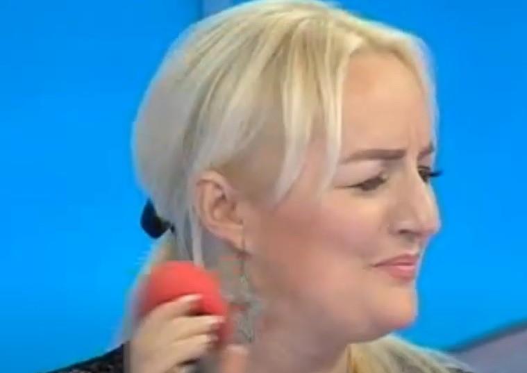 Pevačica Klaudija Klanac Pušković izdaje kuću u Novom Sadu i izdržava porodicu