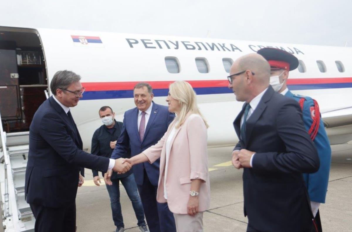 vucic-dodik-banjaluka-pomoc-foto-kabinet-predsednika-rs-1.jpg