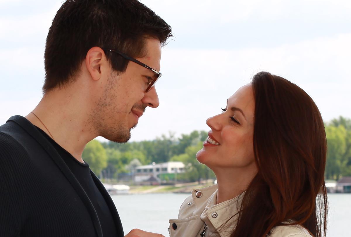 Nikola Rokvić ljubi Bojanu