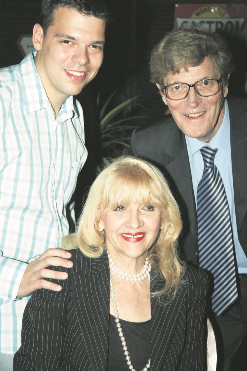 Minja Subota sa suprugom Brankom i sinom