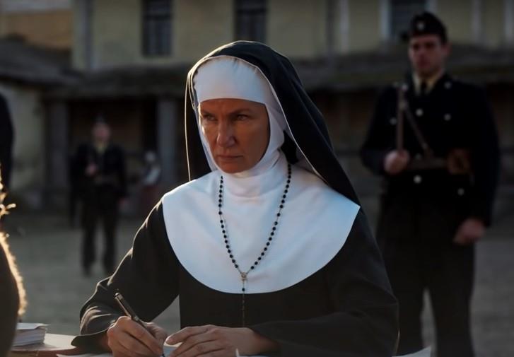 Tatjana Kecman kao časna sestra Barta Pulherija u filmu „Dara iz Jasenovca”