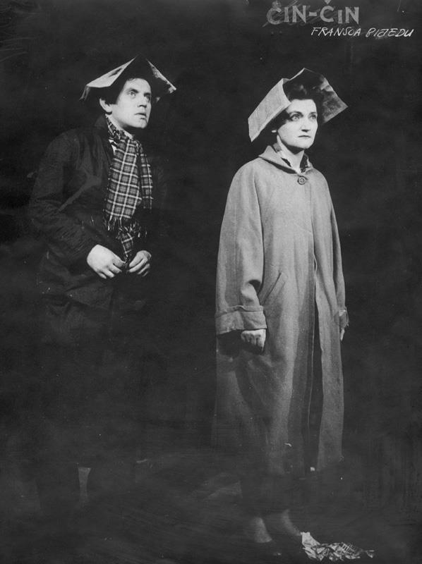 Ljiljana Krstić i Ljuba Tadić u predstavi Ćin, Ćin