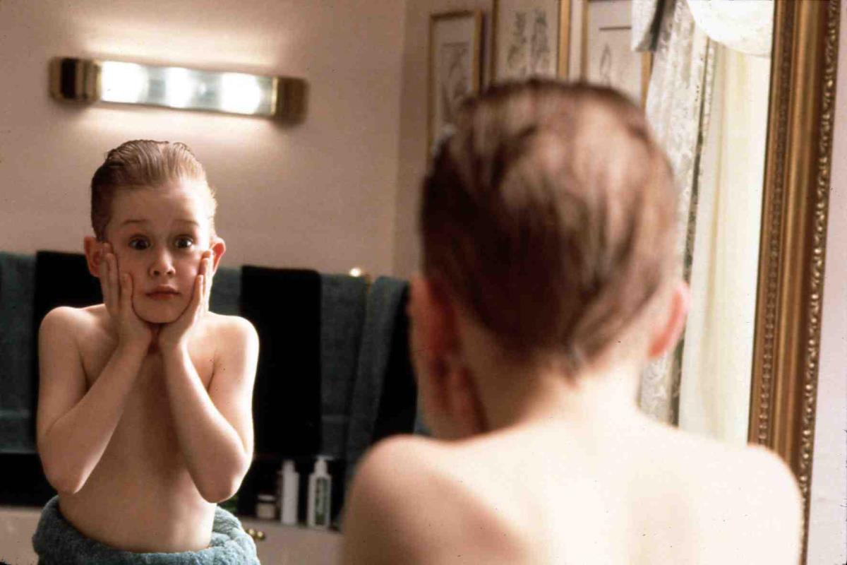 Mekoli Kalkin u filmu Sam u kući