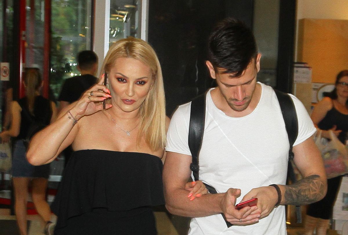 IVAN MARINKOVIĆ SLAO GOCINOM RAŠI SKANDALOZNE PORUKE! Bio ljut nakon razvoda, postavljao pitanja o njihovoj intimi: Pevačica sve otkrila