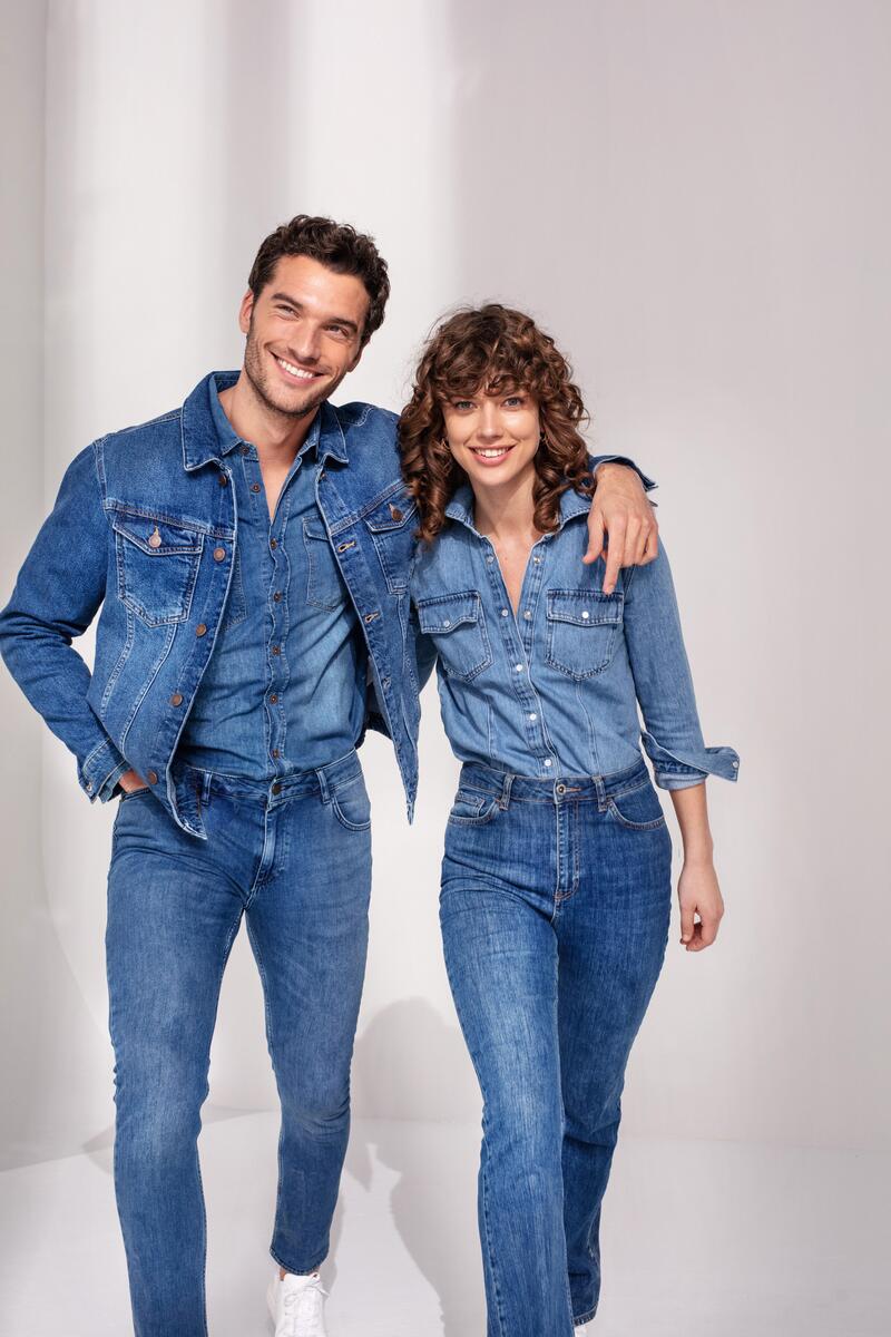 21y1-denim-2038-800-1200.jpg