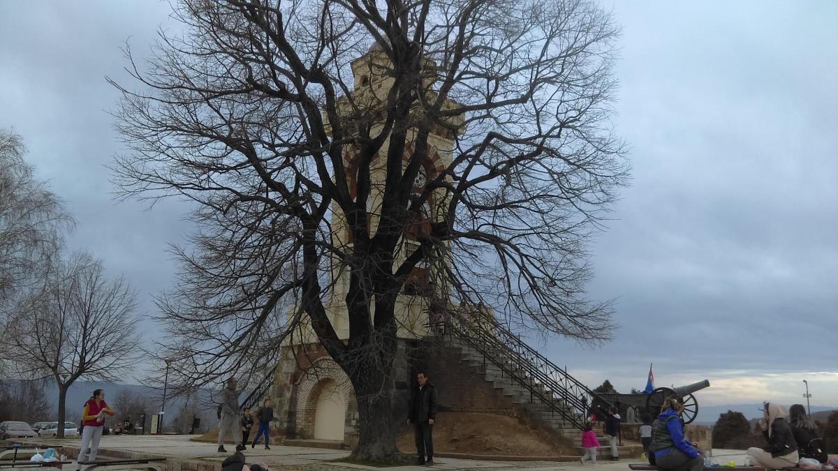 Spomenik na Čegru iz 1927. godine
