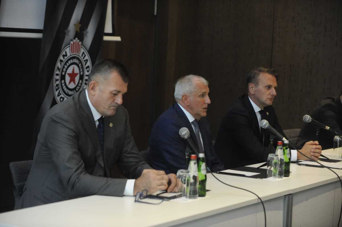 zeljko-obradovic-promocija-8.jpg