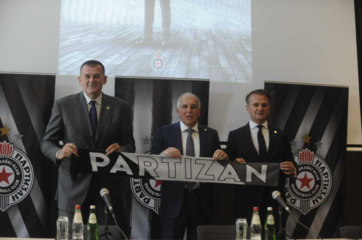 zeljko-obradovic-promocija-13.jpg