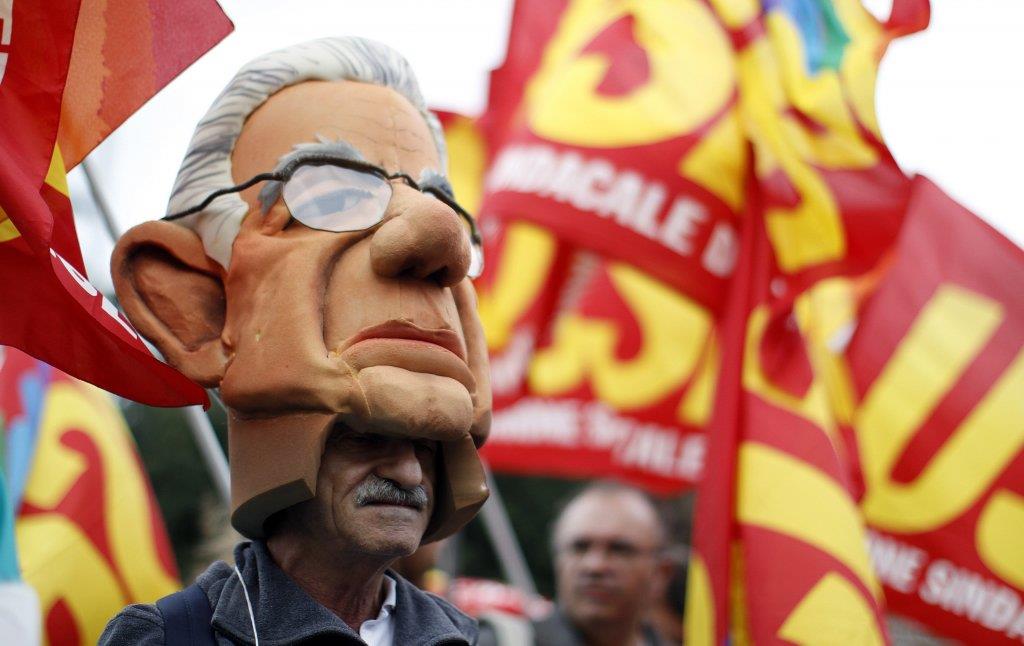 protesti-italija-mere-stednje-rojters.jpg