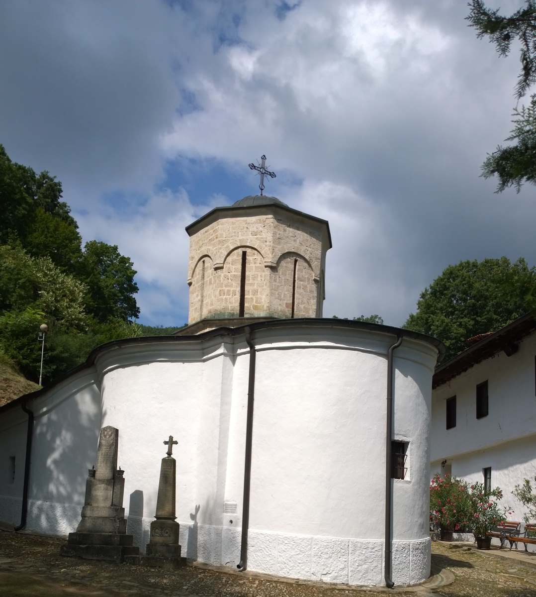 manastir-sveti-roman-1.jpg