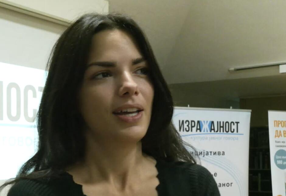 Porodila se glumica Tijana Maksimović