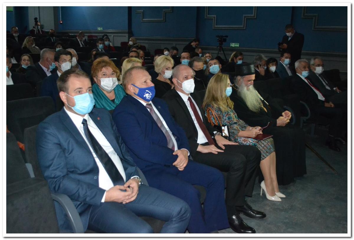 svecana-akademija-u-krusevcu.jpg